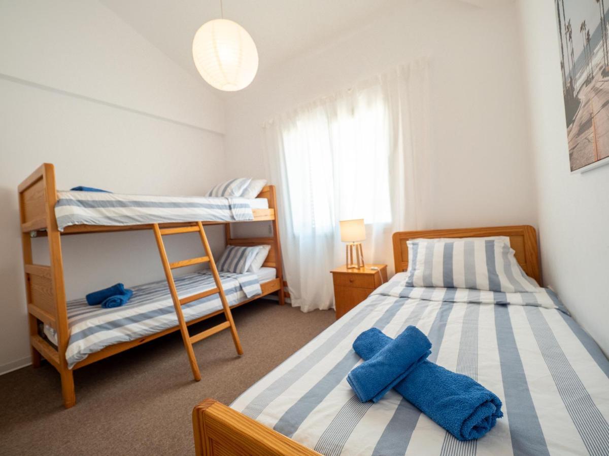 The Salnik Beach Apartment Лимасол Екстериор снимка