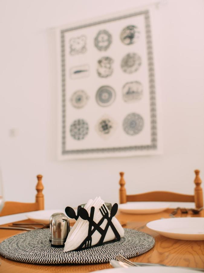 The Salnik Beach Apartment Лимасол Екстериор снимка